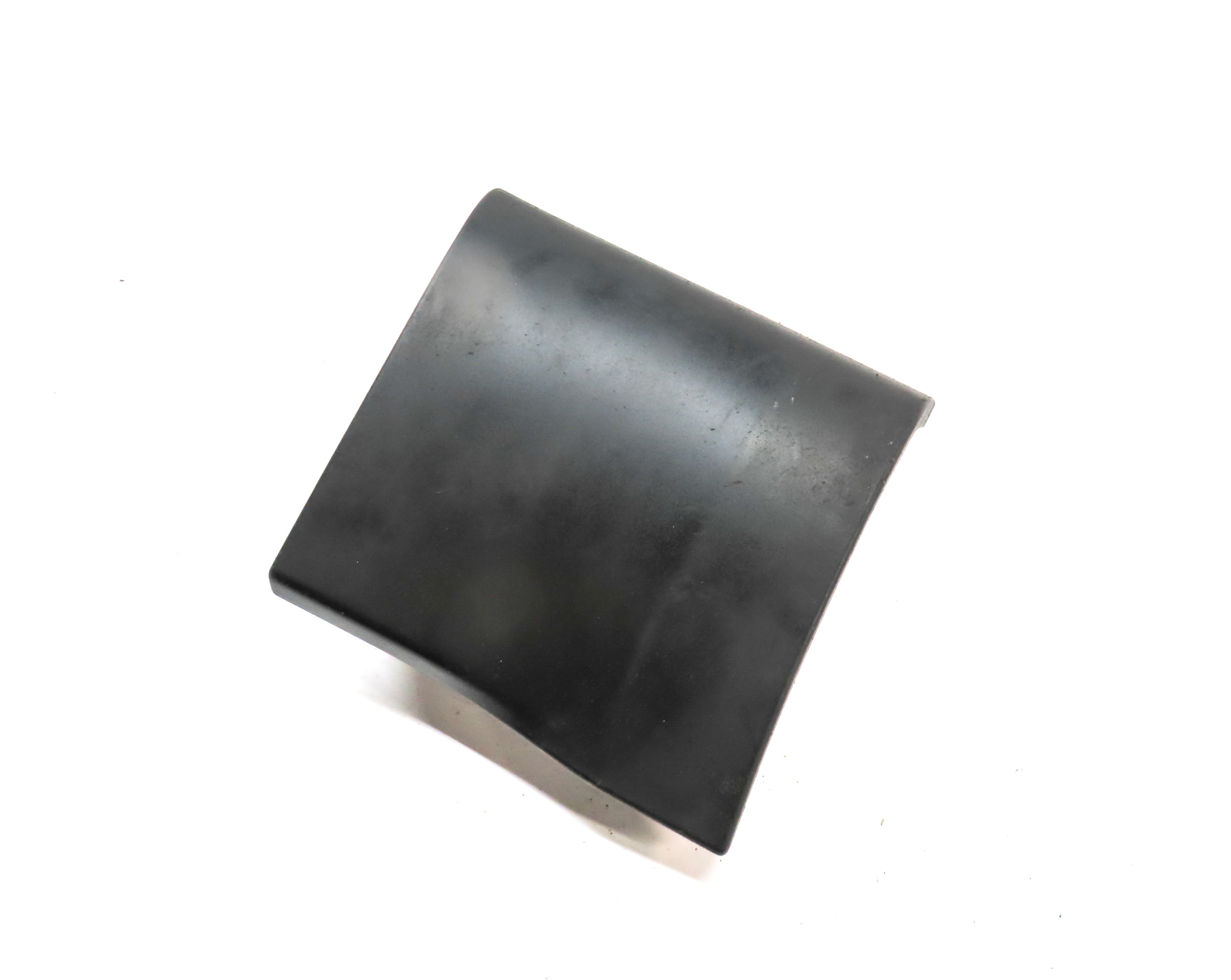 2016 RANGE ROVER SPORT (L494) FRONT LEFT DRIVER LOWER FENDER TRIM MOULDING — exact item pictured